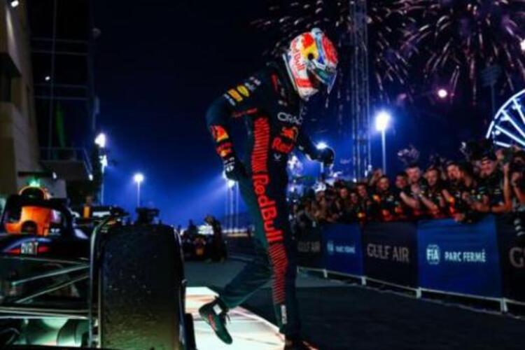 Bahrain Grand Prix: Max Verstappen นำ Red Bull หนึ่งต่อสองในขณะที่ Fernando Alonso จบอันดับสามได้อย่างยอดเยี่ยม